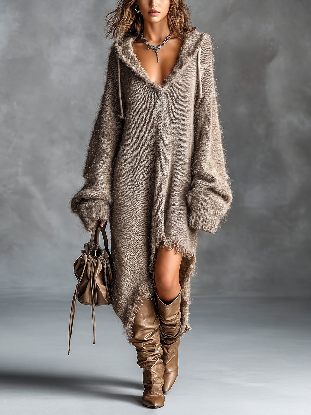 Camilla | Abito midi in felpa con cappuccio