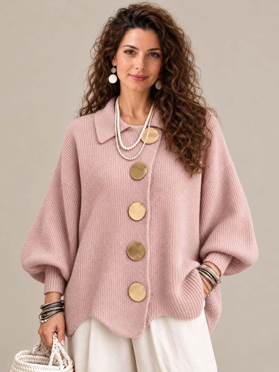 Stefania | Cardigan oversize con collo e bottoni metallici