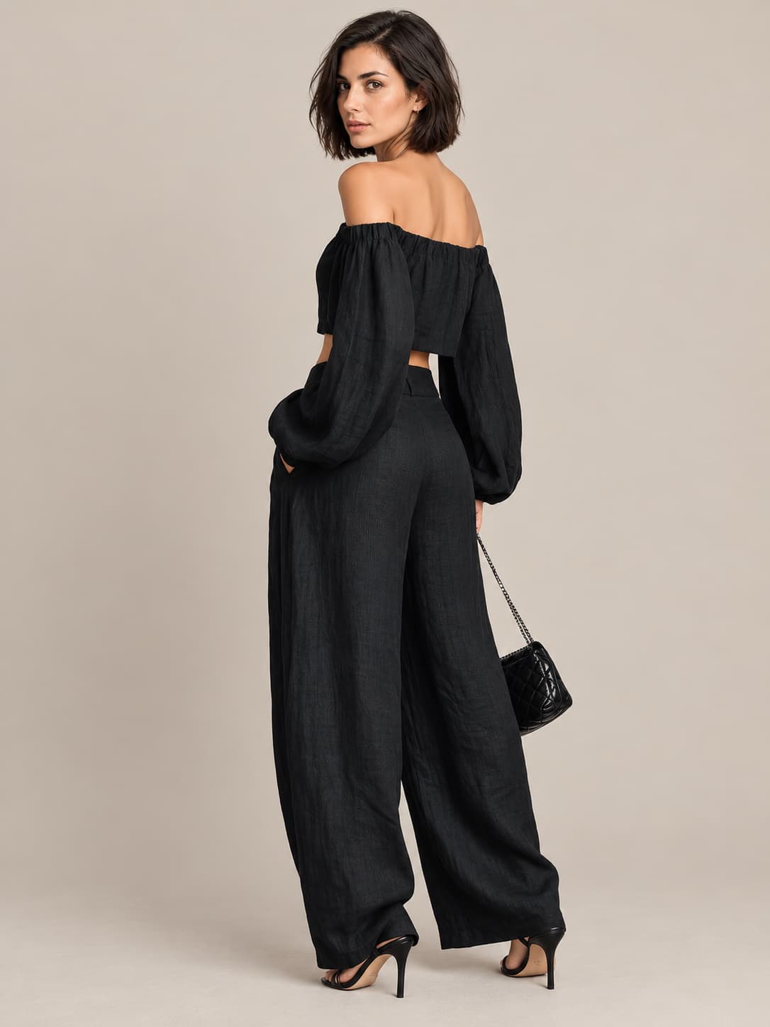 Alice | Elegante completo nero a due pezzi