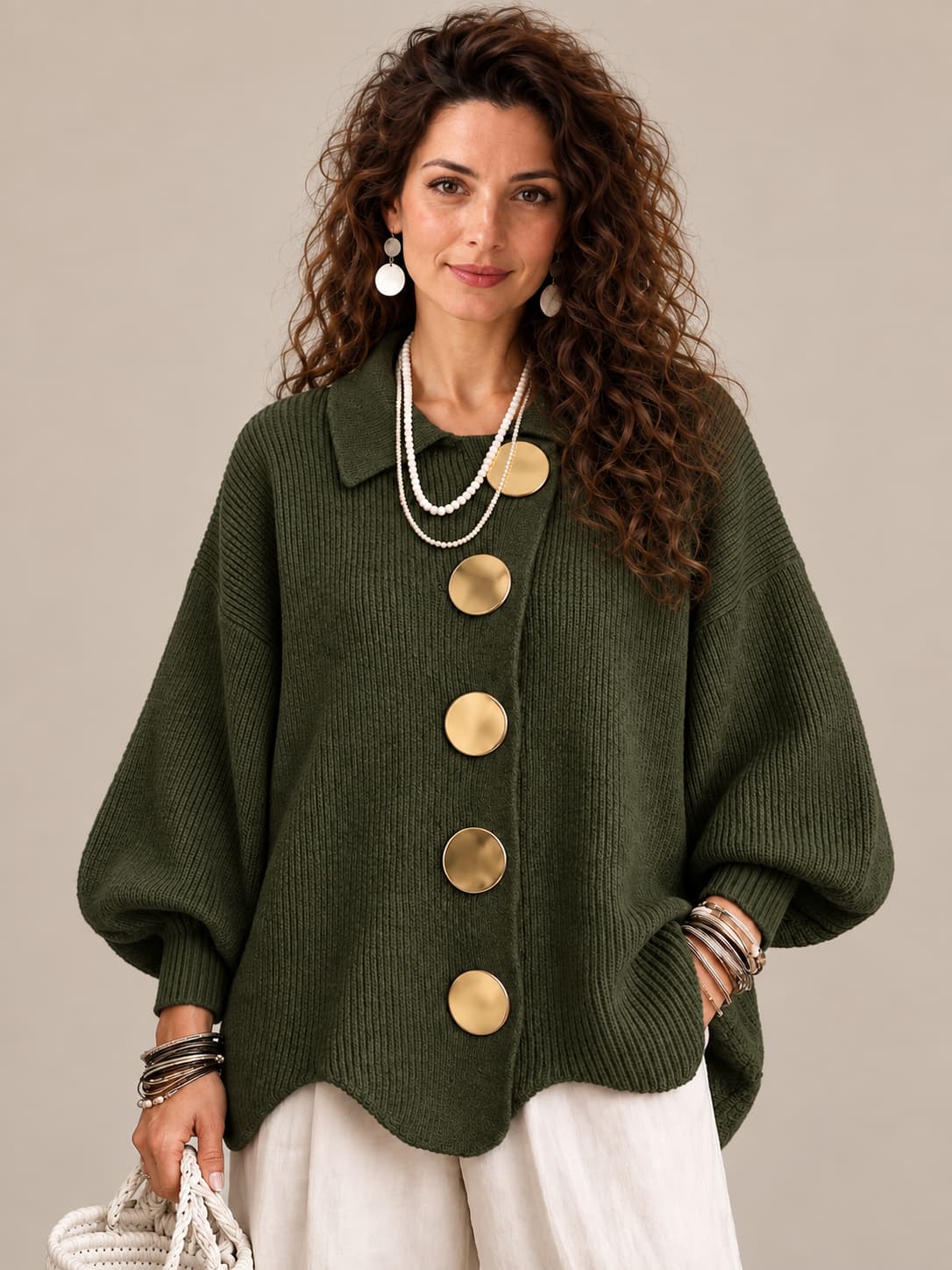 Stefania | Cardigan oversize con collo e bottoni metallici