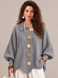 Stefania | Cardigan oversize con collo e bottoni metallici